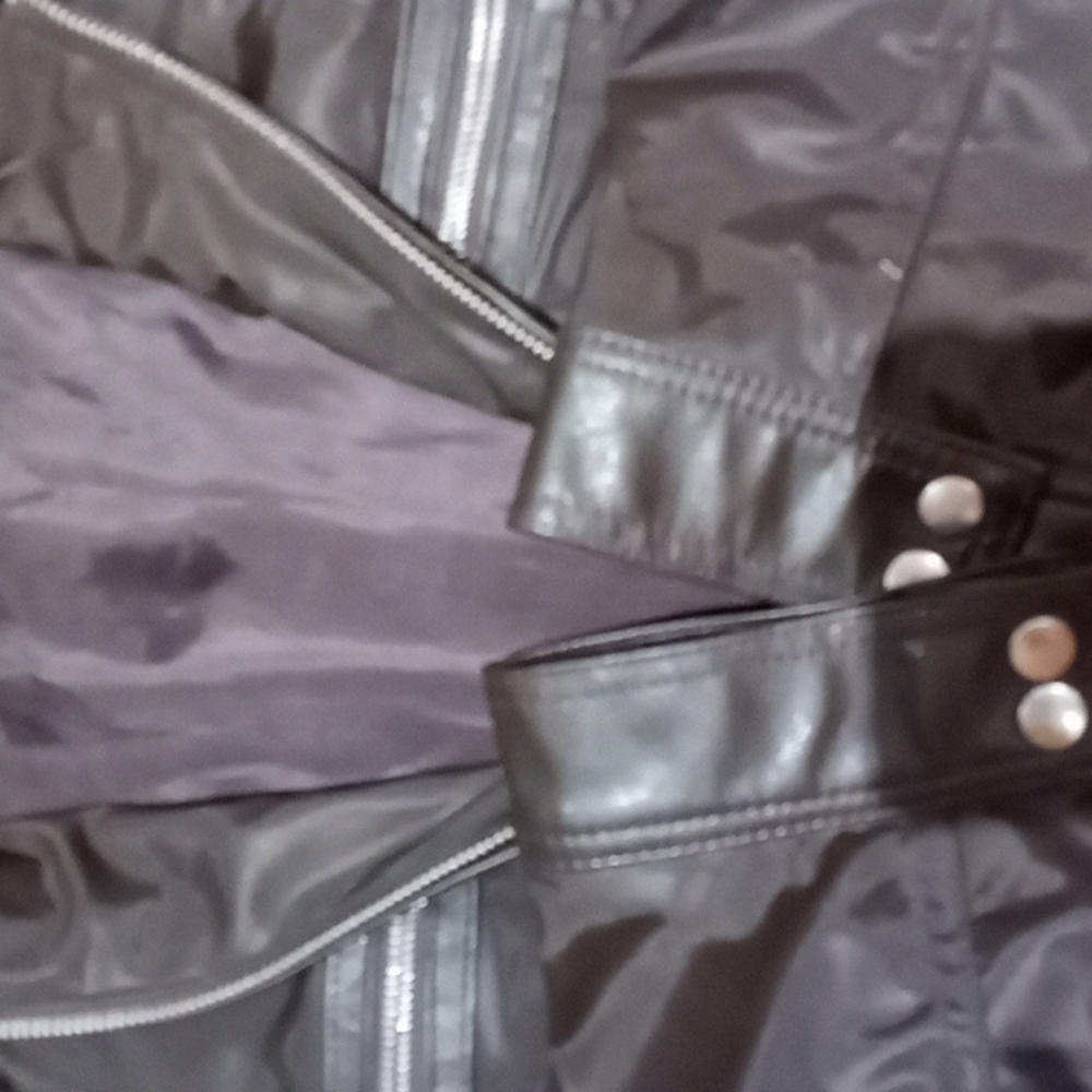 Jacket - Picture 3 of 5